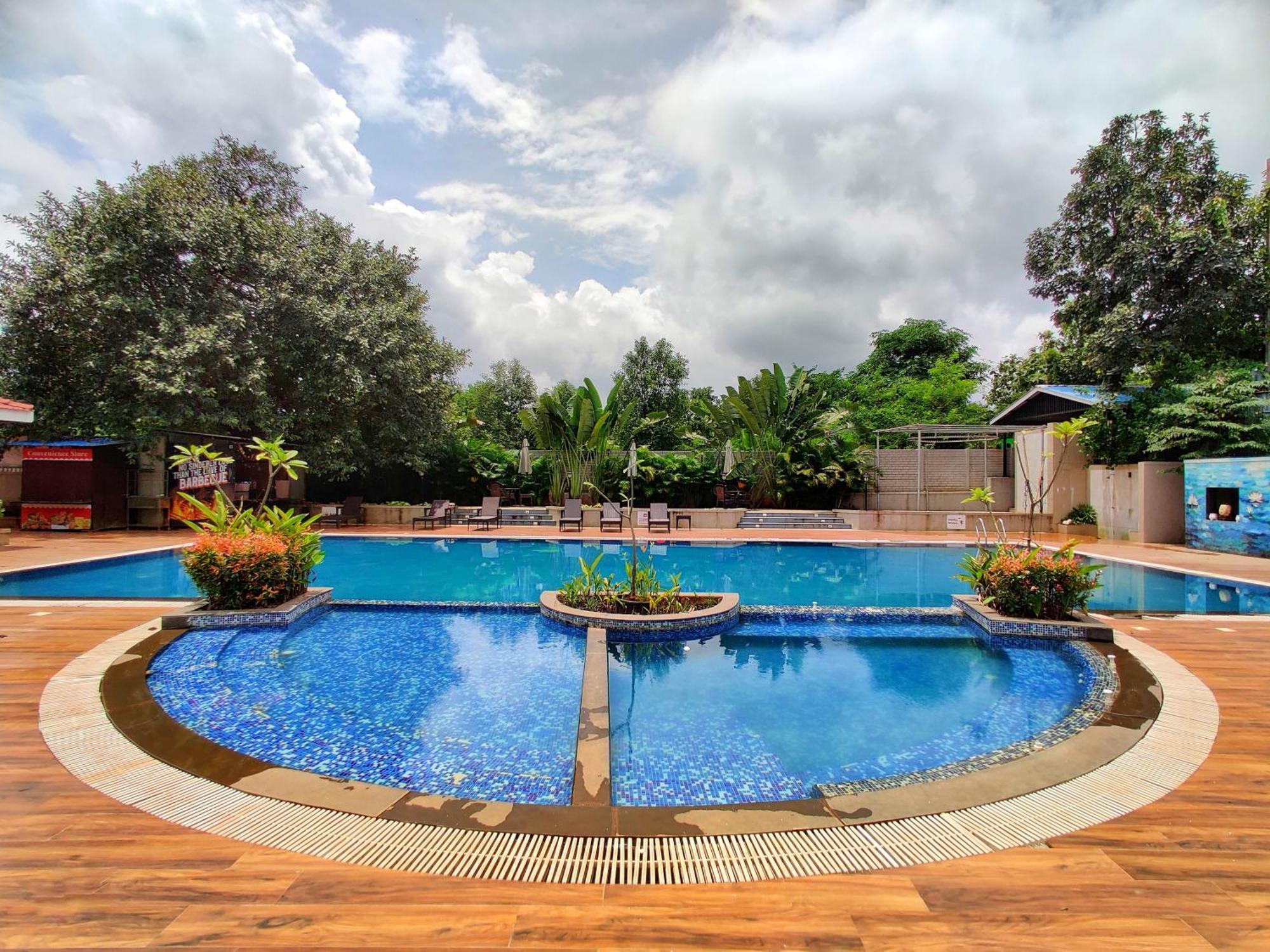 Pushpam Sanskruti Resort Karjat - A Pure Veg Resort Dhamni Kültér fotó