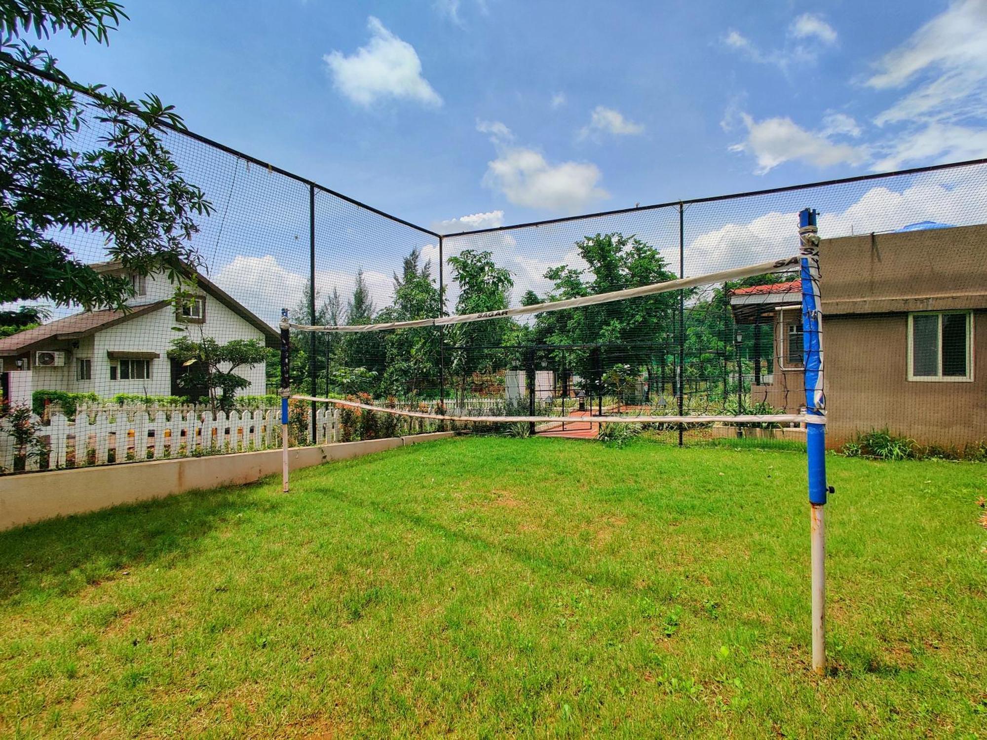 Pushpam Sanskruti Resort Karjat - A Pure Veg Resort Dhamni Kültér fotó