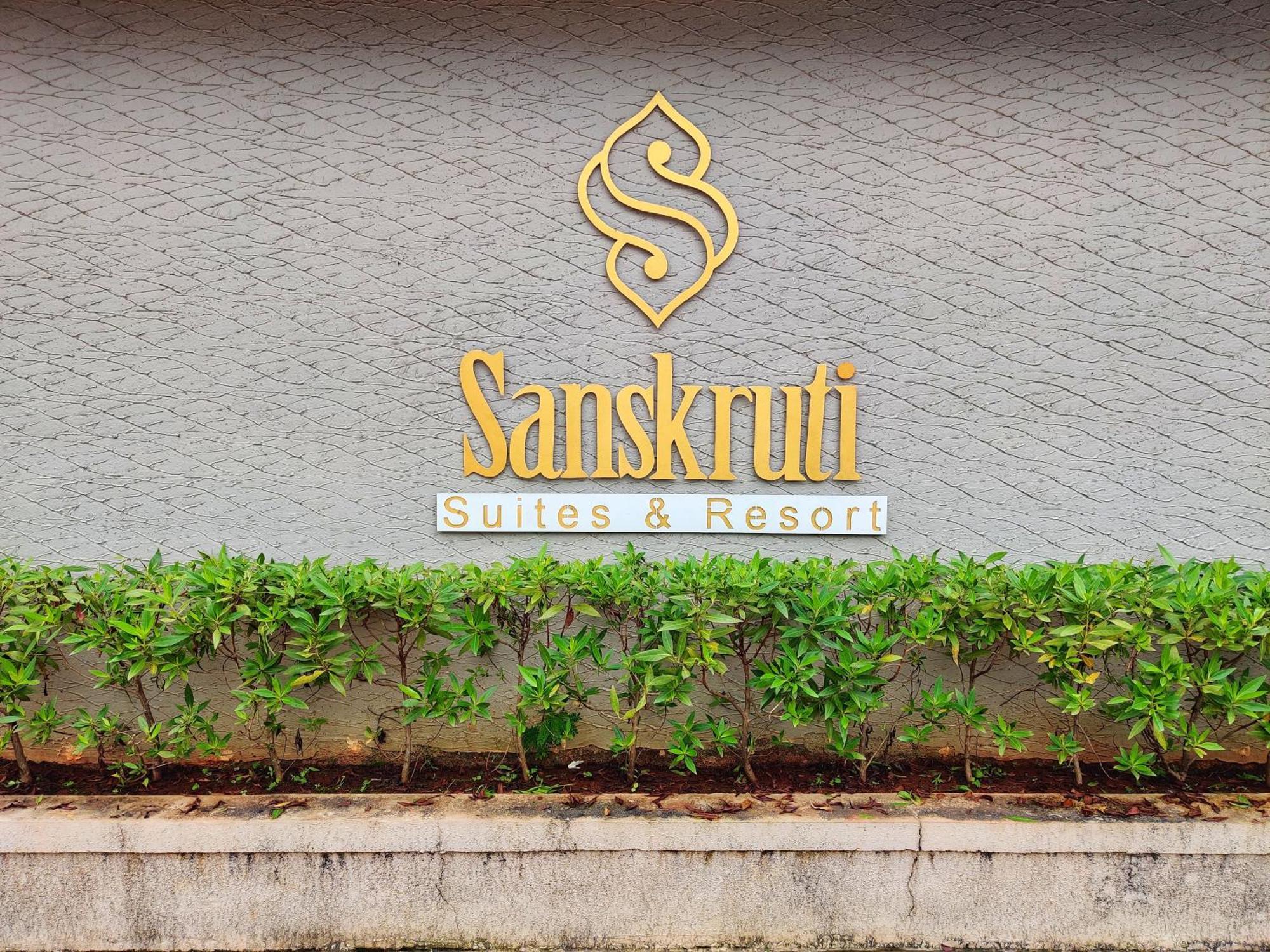 Pushpam Sanskruti Resort Karjat - A Pure Veg Resort Dhamni Kültér fotó