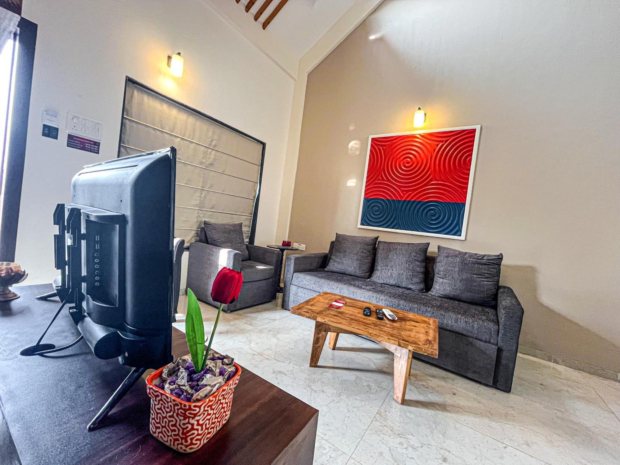 Pushpam Sanskruti Resort Karjat - A Pure Veg Resort Dhamni Kültér fotó